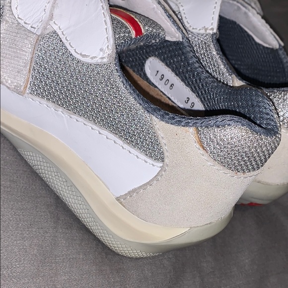 ☘️NEGOTIABLE☘️PRADA MENS SNEAKERS☘️ - Picture 5 of 8